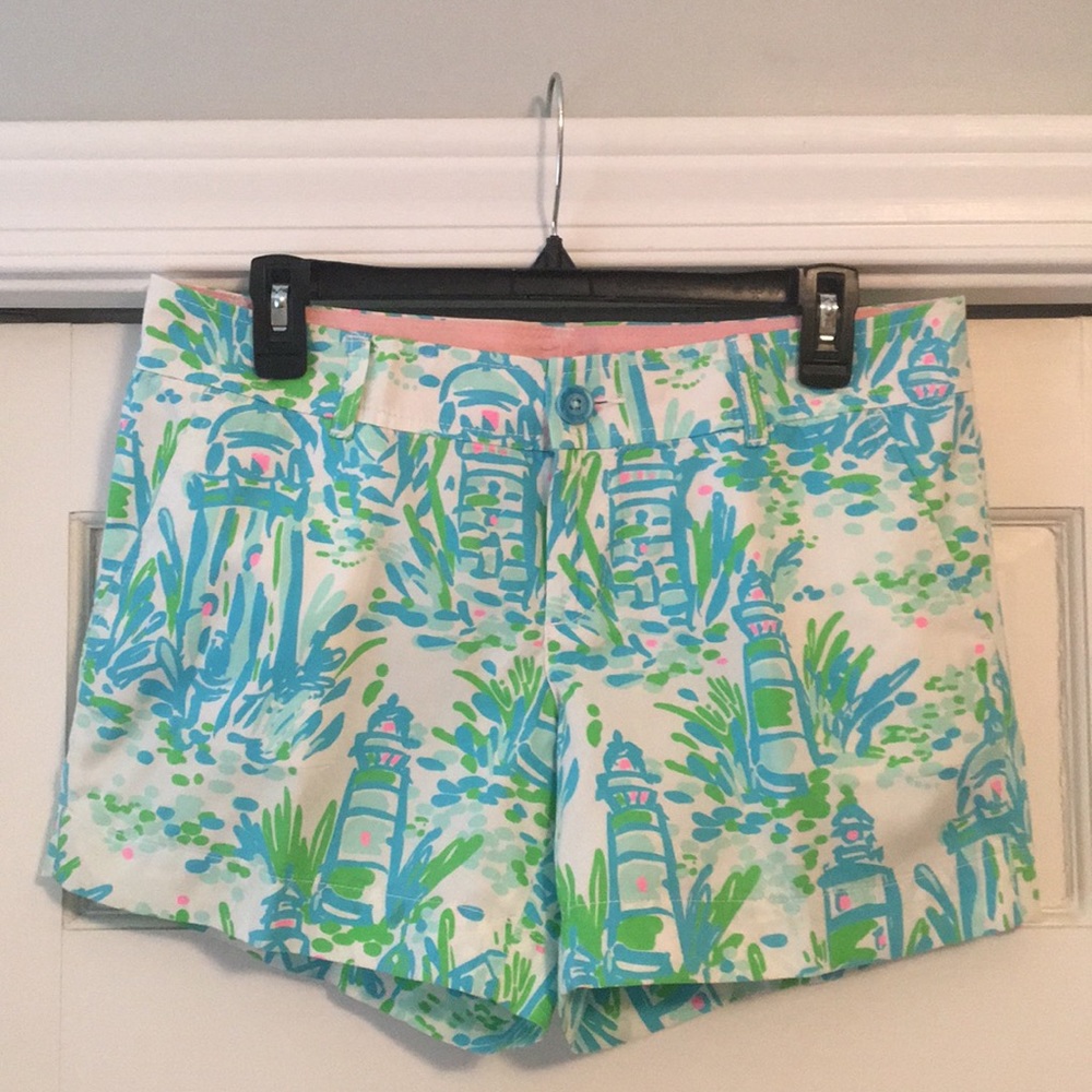 Lilly Pulitzer shorts! Size 8
